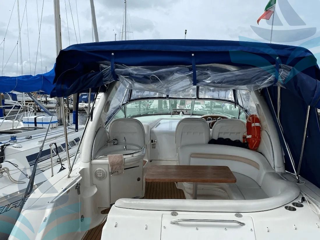 Sea Ray Sundacer 375