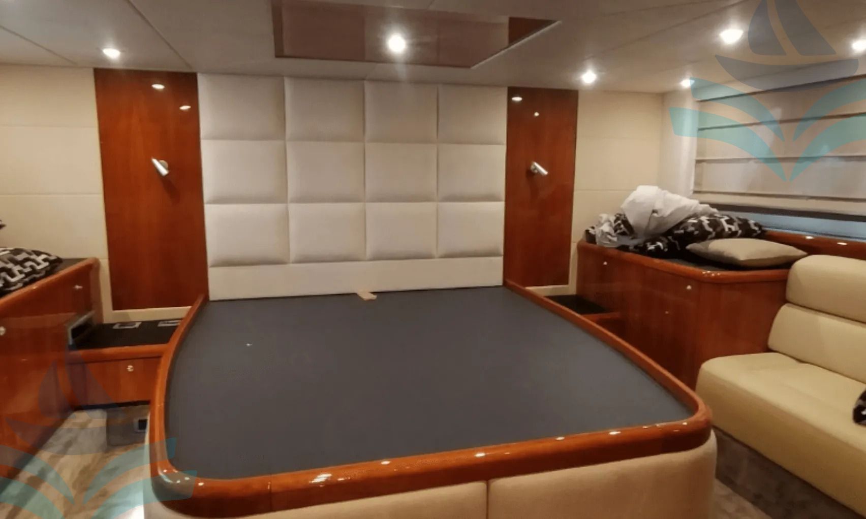 SUNSEEKER PREDATOR 62