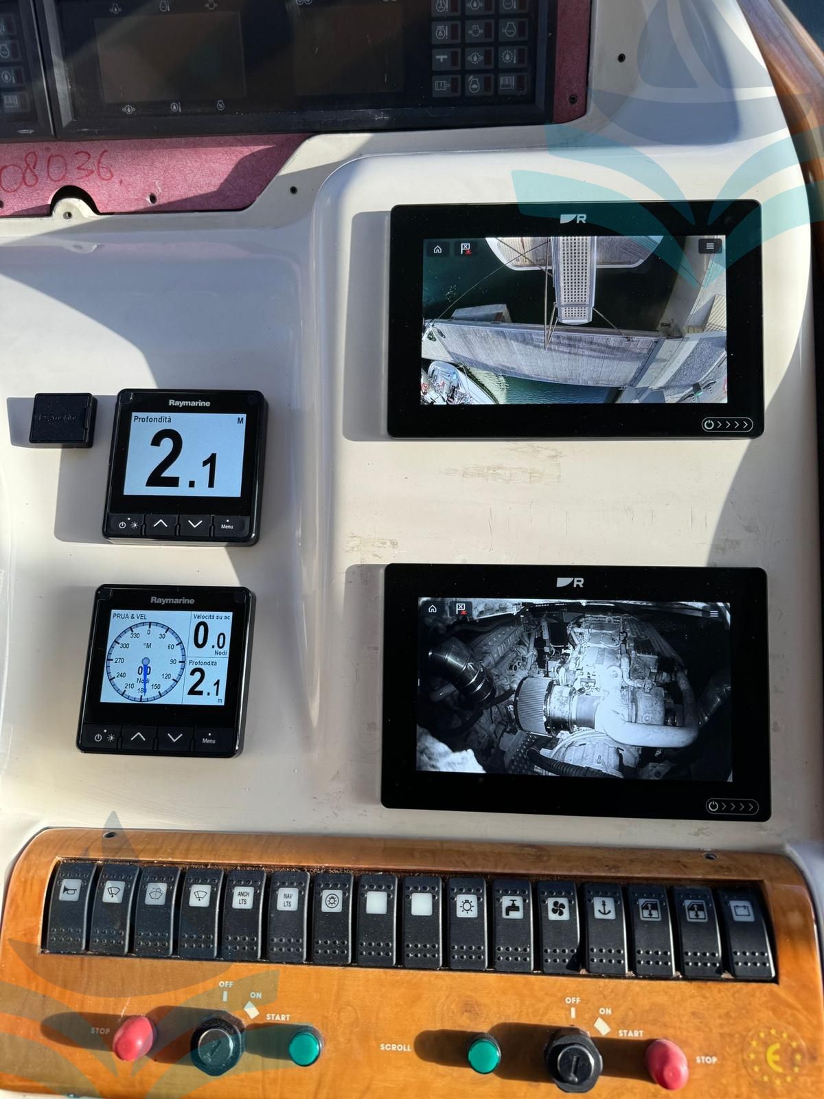 AZIMUT 52