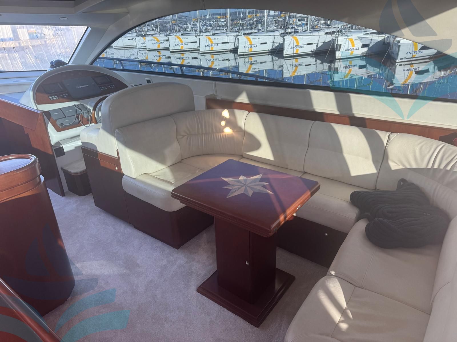 Casa 54 HT
