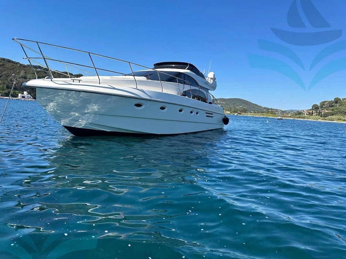 AZIMUT 52
