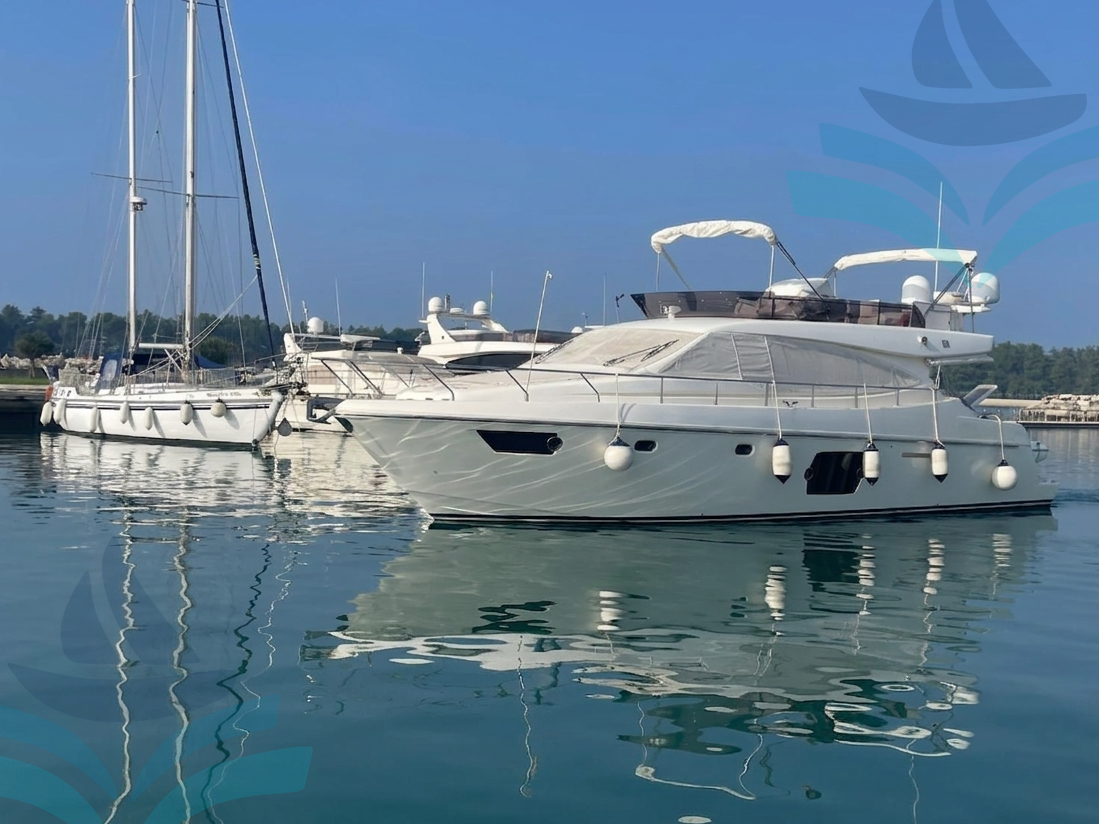Ferretti 530