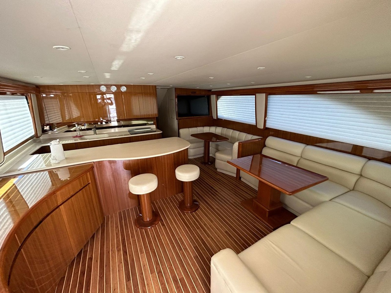 Viking 60 Convertible