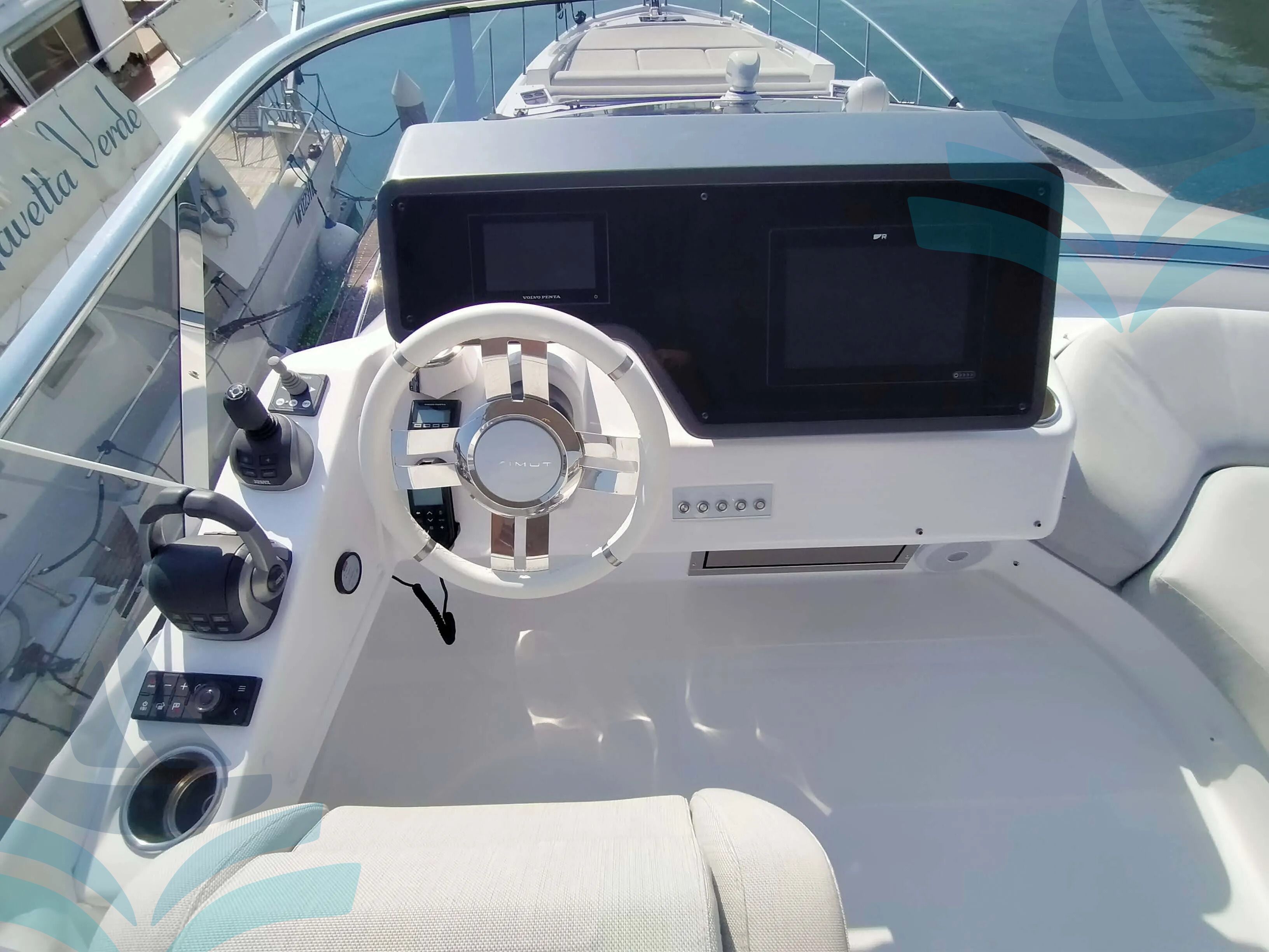 AZIMUT S6 SPORTFLY