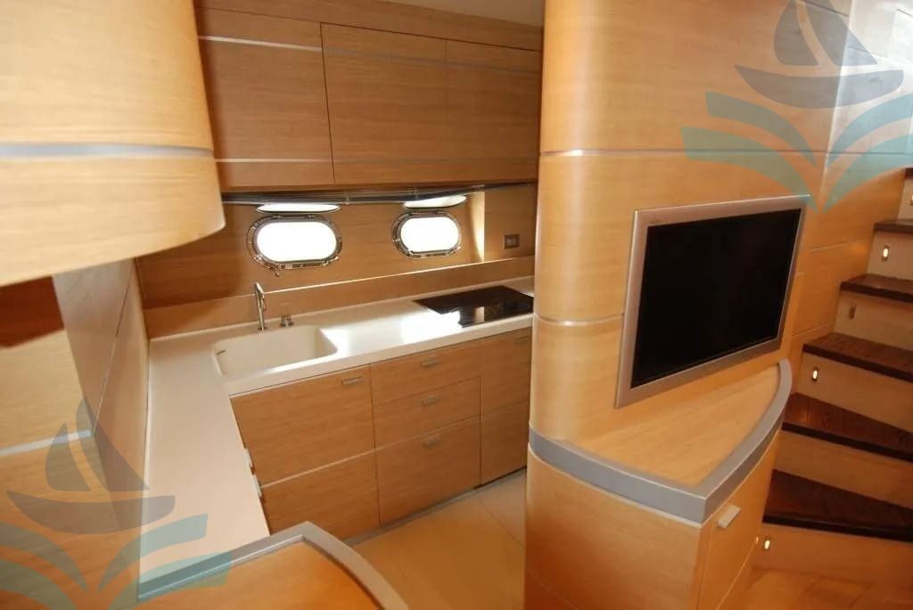 AB 68 YACHT