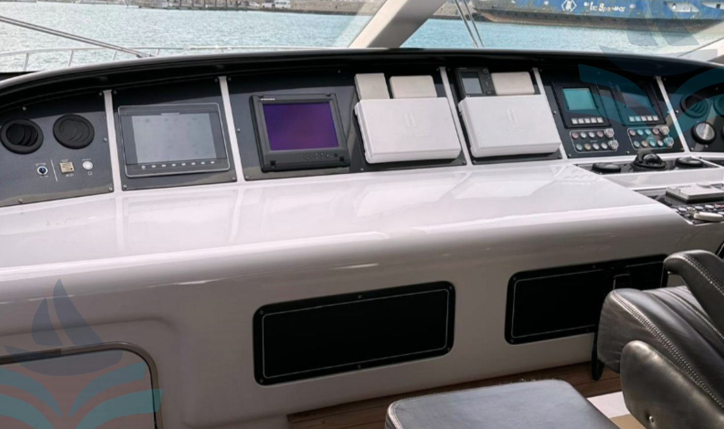 Mangusta 72