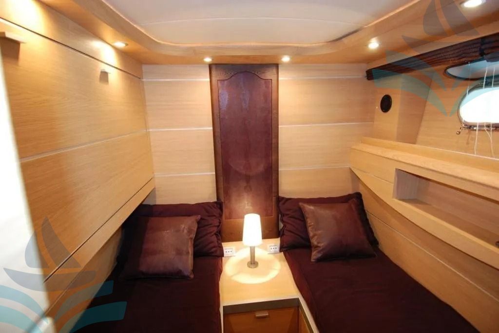 AB 68 YACHT
