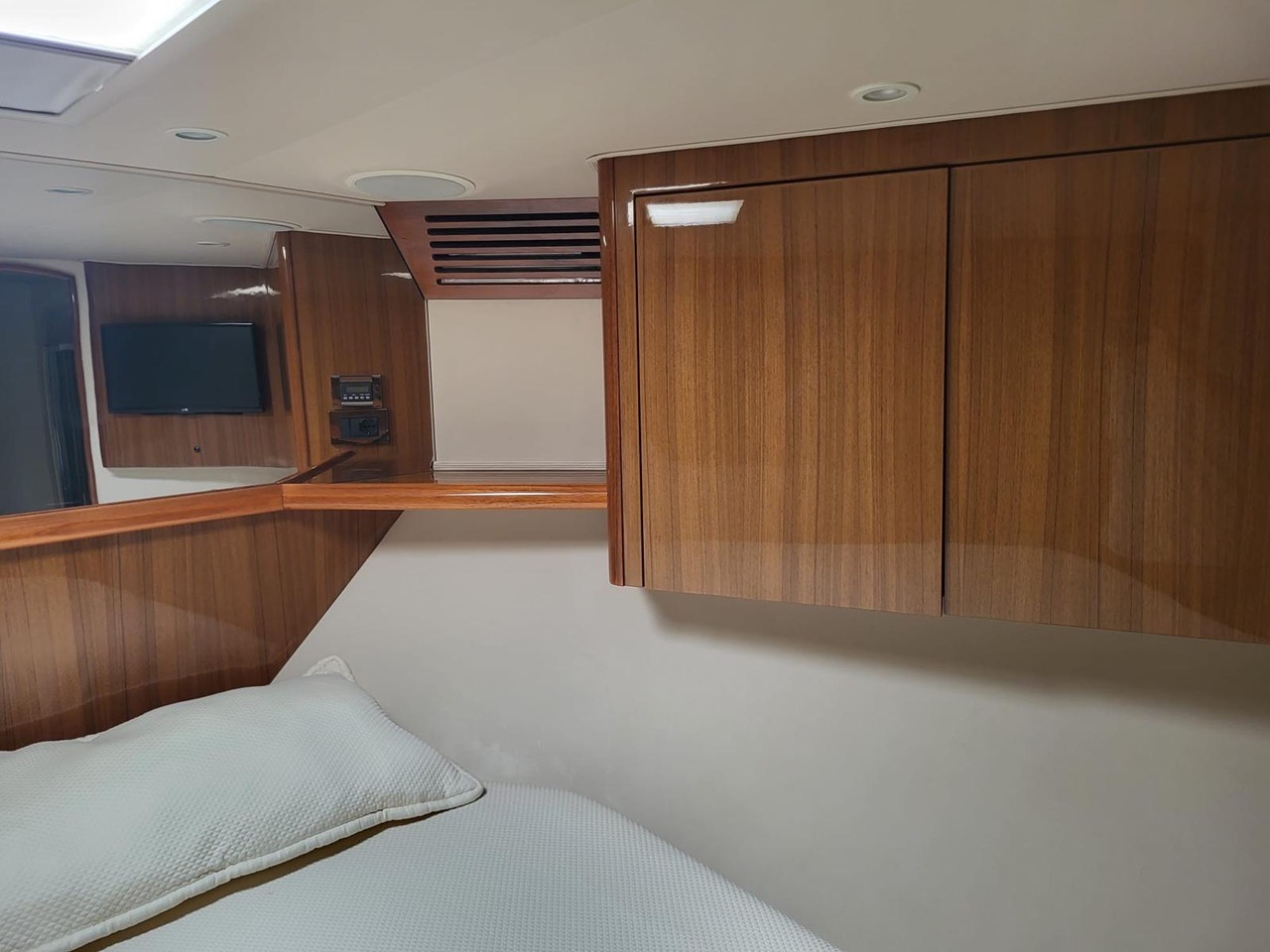 Viking 60 Convertible