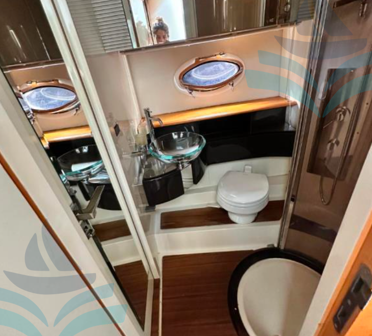 Atlantis 50