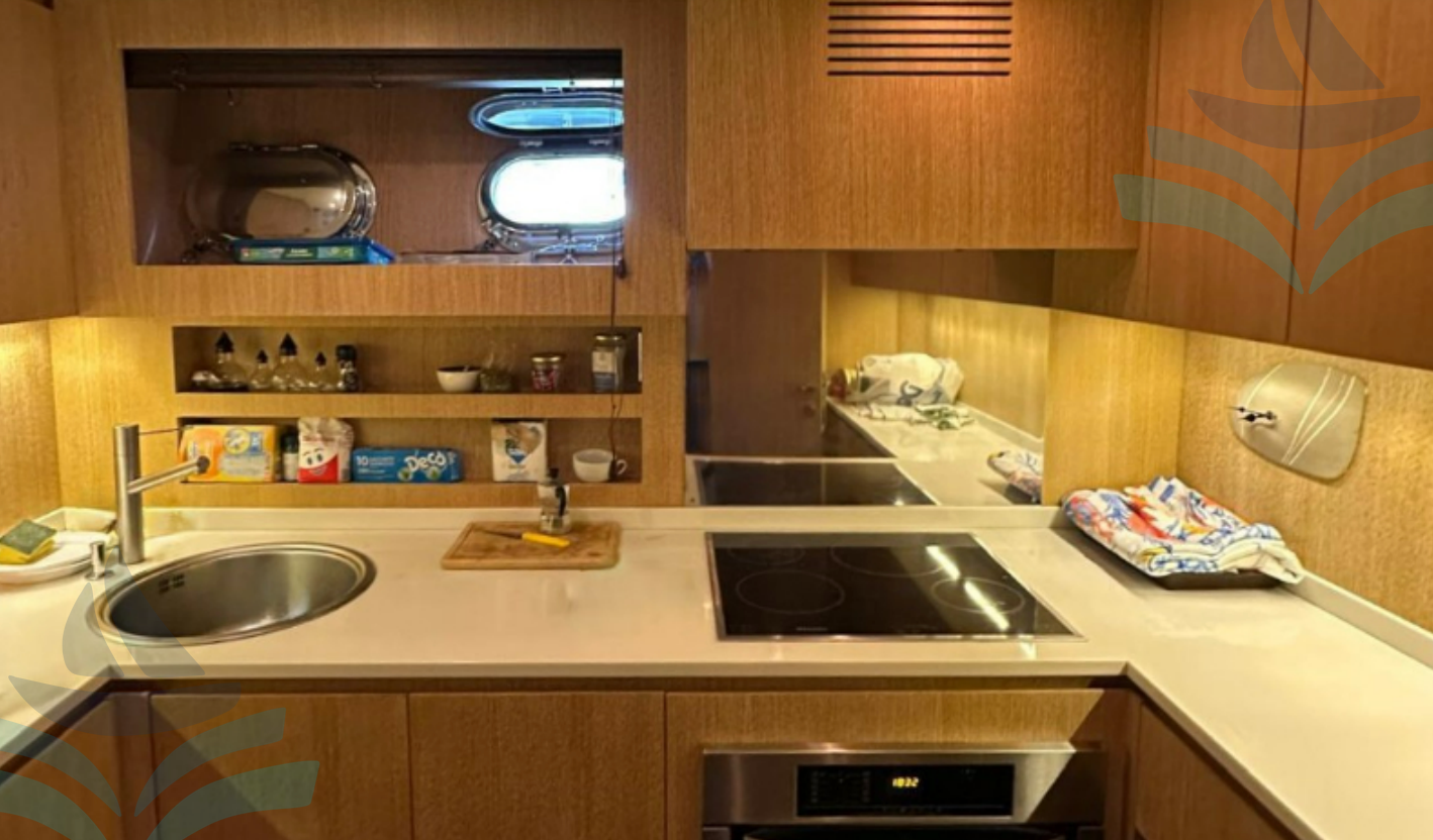 Mangusta 72