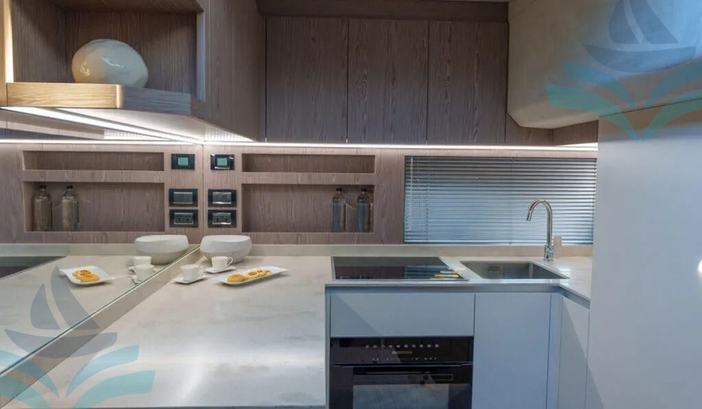 SESSA MARINE F68 GULLWING