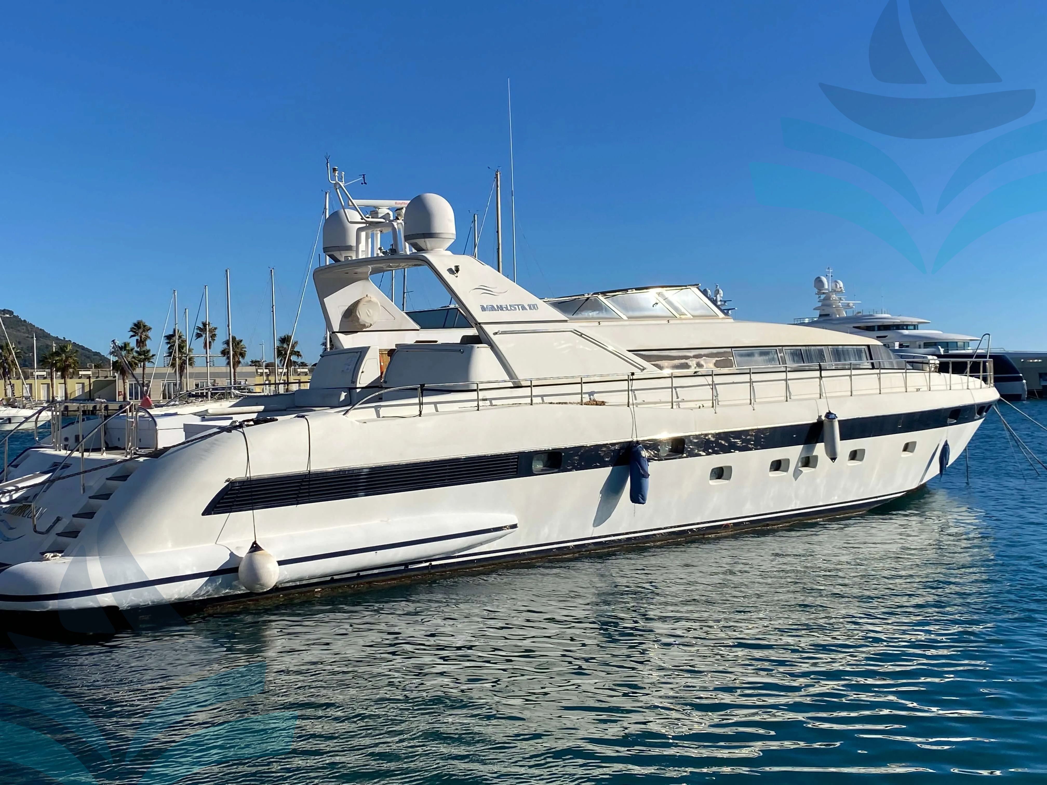 MANGUSTA 100