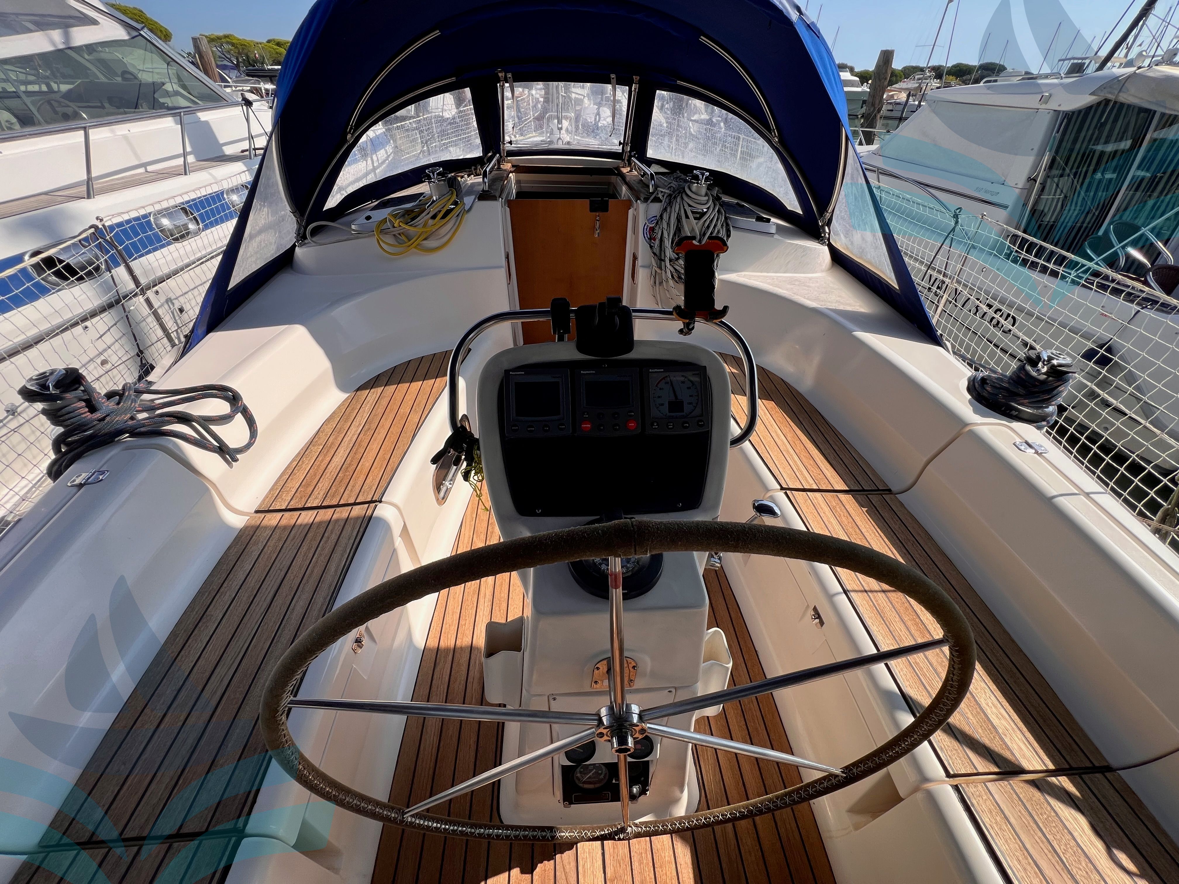 BAVARIA 40