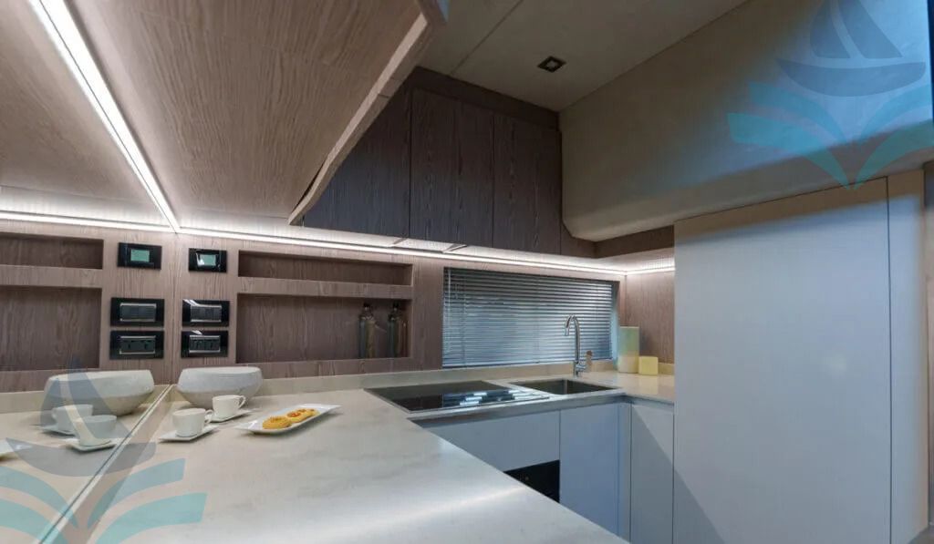 SESSA MARINE F68 GULLWING