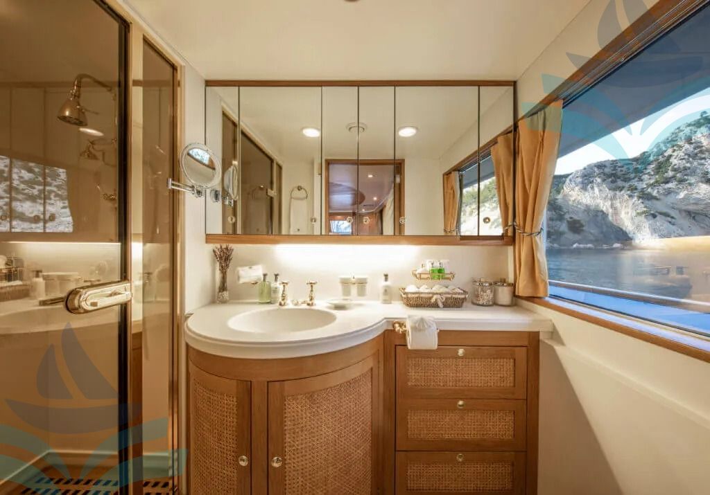 FEADSHIP ‘MONACO’ 38m